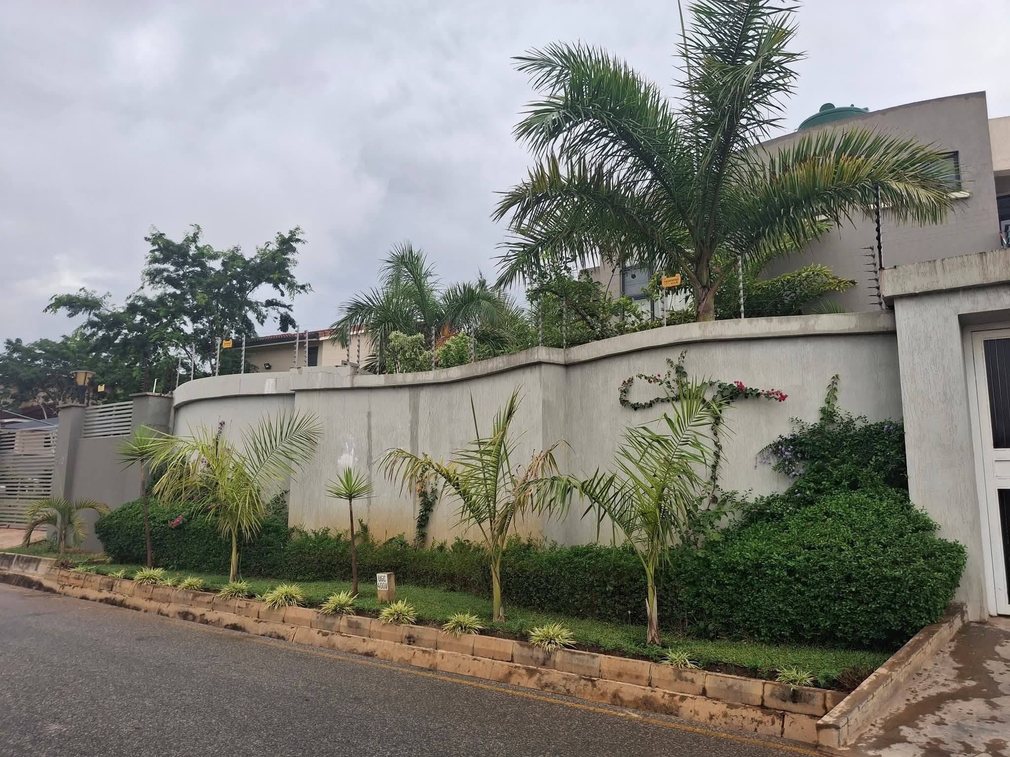 Luxury Executive 4-Bedroom Double Storey House for Sale in Roma Park