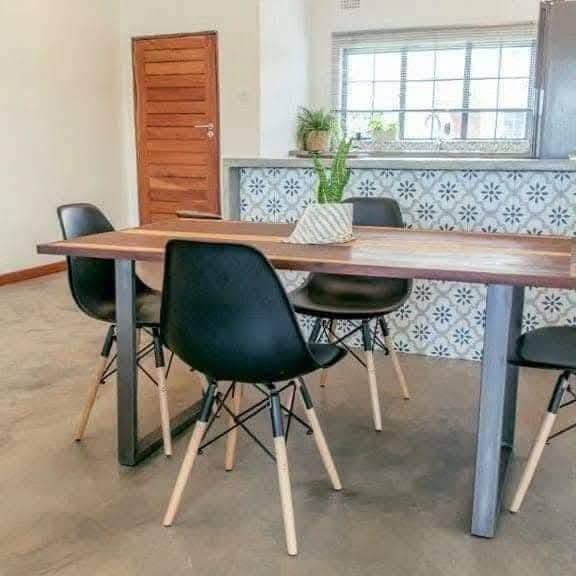 Fully Furnished 2-Bedroom Apartment for Rent in Foxdale — image 4