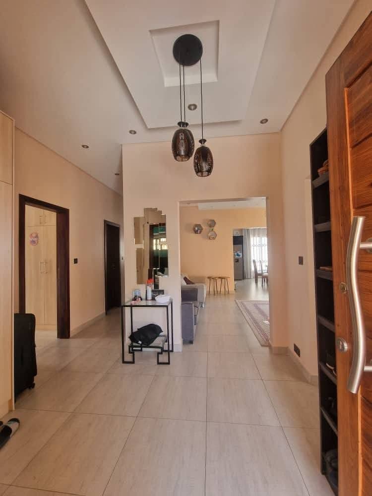 Three Residential Houses for Sale in Woodlands, Brentwood Drive — image 4