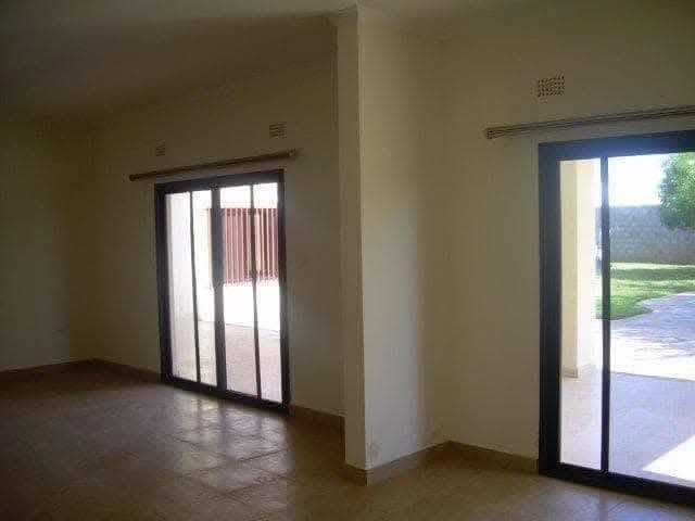 4-Bedroom House for Rent in Cluster Complex on Leopards Hill Road — image 5