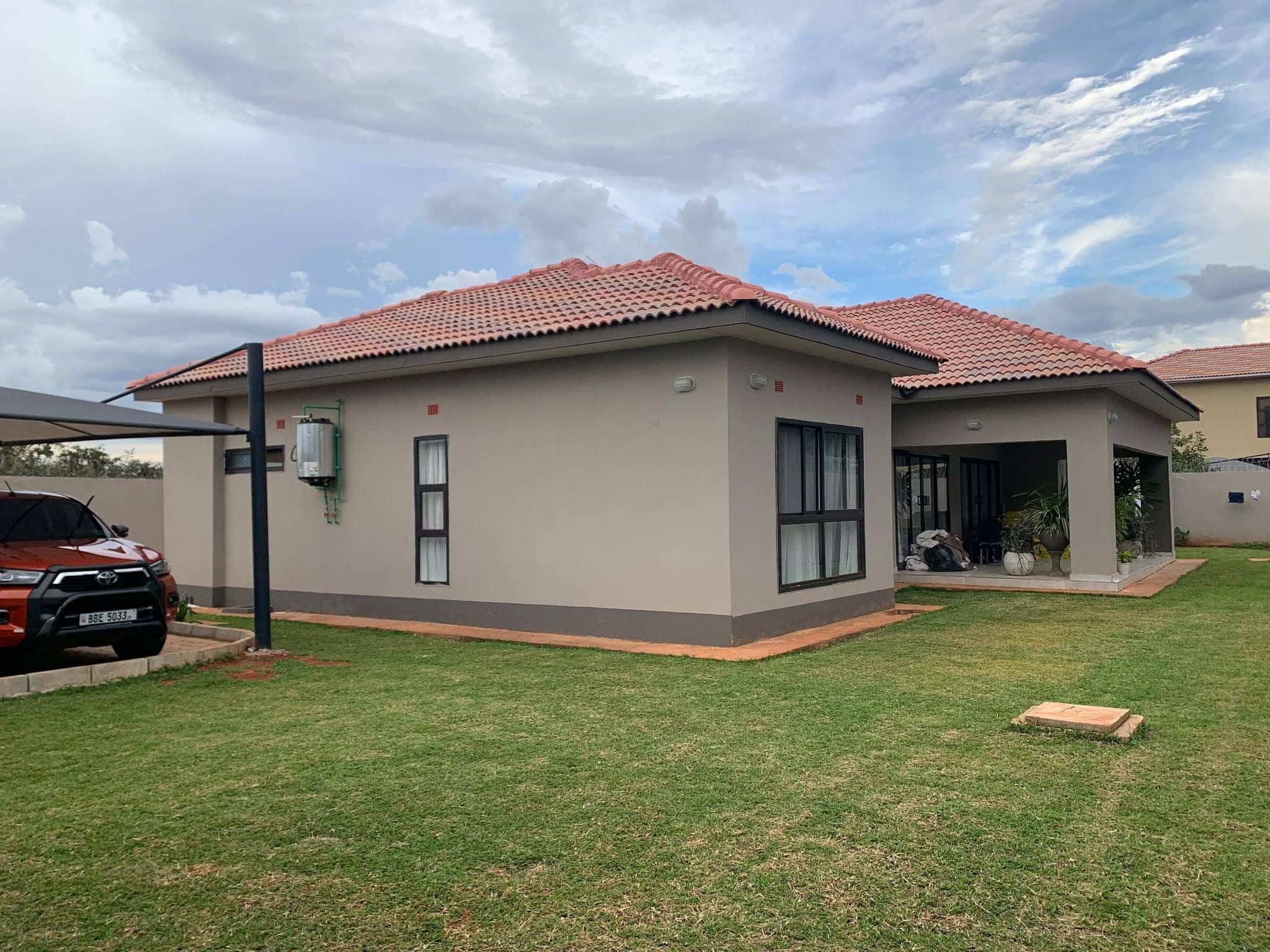 Modern 4-Bedroom Standalone House for Sale in Meanwood Ibex Hill — image 2