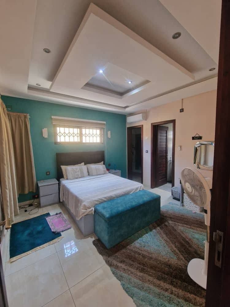 Three Residential Houses for Sale in Woodlands, Brentwood Drive — image 3