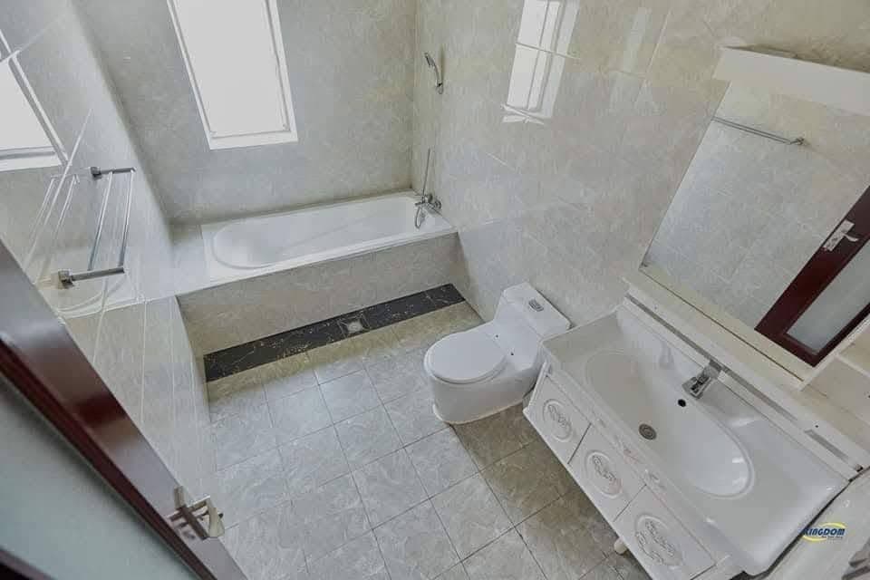 3-Bedroom House for Rent on Twin Palm Road, Ibex Hill — image 2