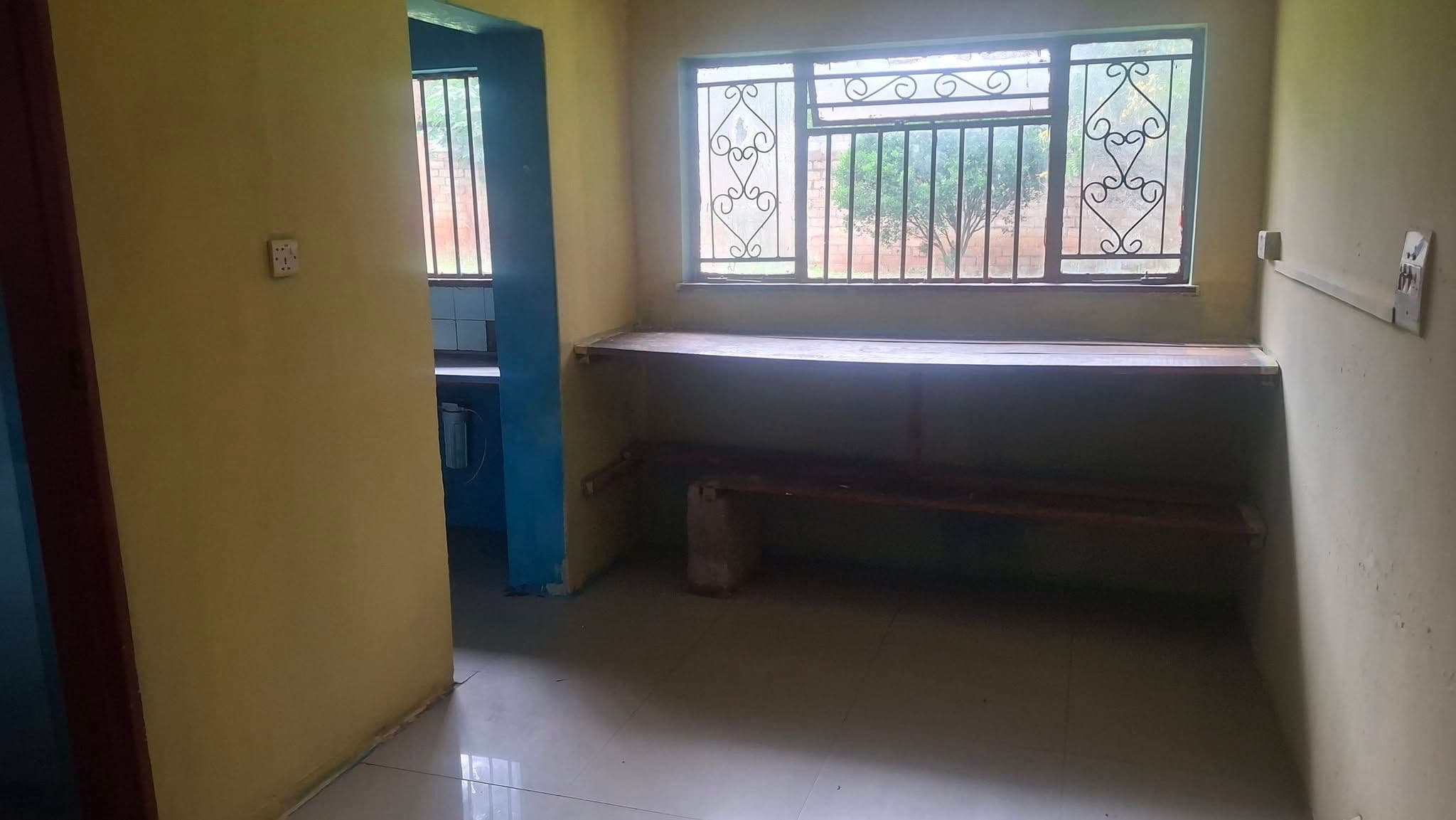 3-Bedroom Property for Sale in Avondale with Great East Road Frontage — image 4